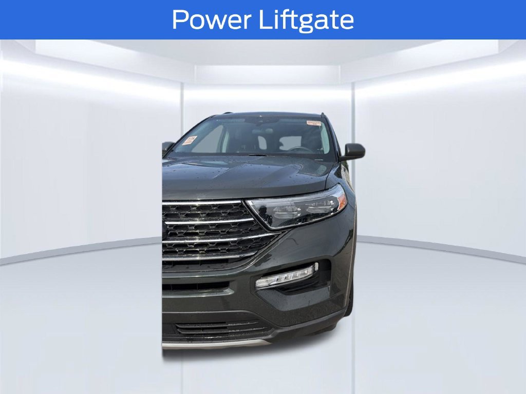 Used 2024 Ford Explorer XLT w/ Equipment Group 202A AWD/4WD image 11