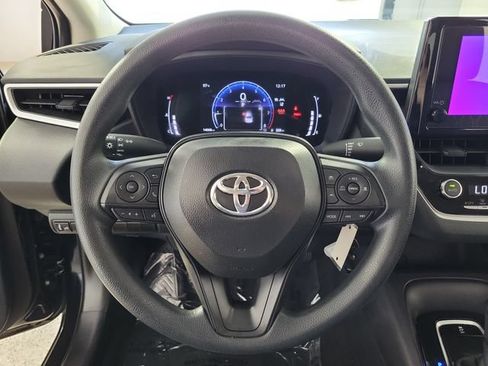 Used 2026 Toyota Corolla LE FWD image 26