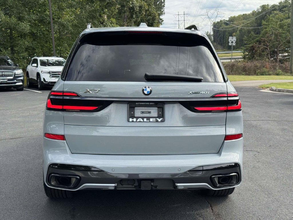 Used 2025 BMW X7 xDrive40i w/ M Sport Package AWD/4WD image 24