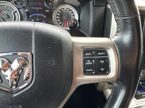 Used 2017 RAM 1500 Laramie w/ Convenience Group RWD image 10