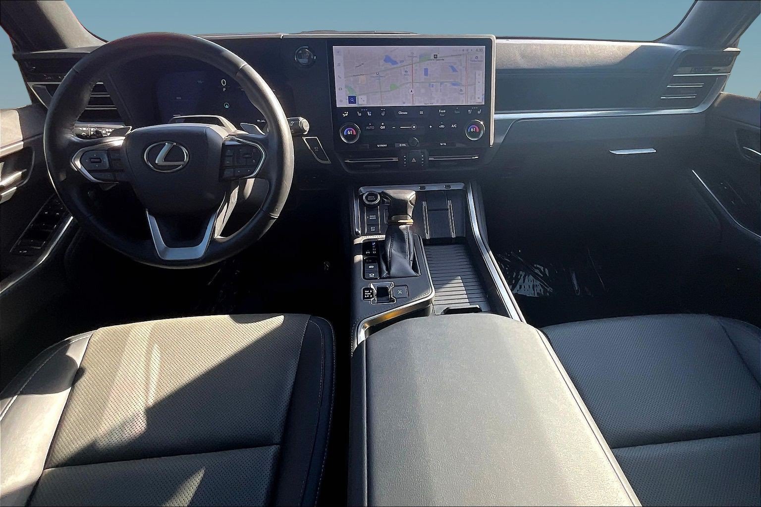 Used 2024 Lexus GX 550 w/ Accessory Package (Z1) AWD/4WD image 7