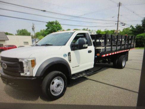 Used 2018 Ford F450 XL w/ Power Equipment Group RWD image 3