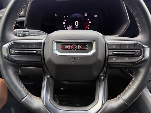 Used 2023 GMC Canyon AT4 w/ AT4 Premium Package AWD/4WD image 38