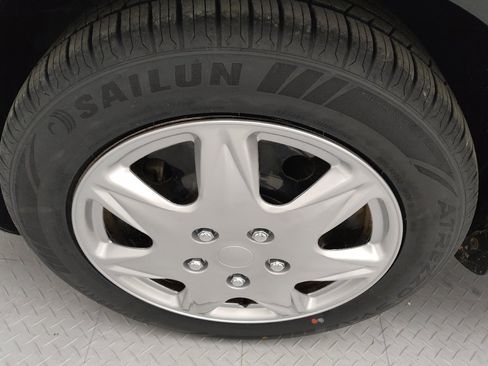 Used 2018 Ford Escape S image 31