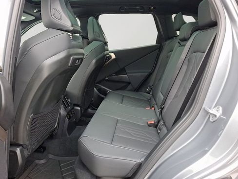 Used 2025 BMW X3 xDrive30i w/ Premium Package image 8