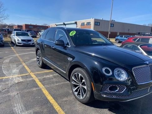 Used 2018 Bentley Bentayga image 20