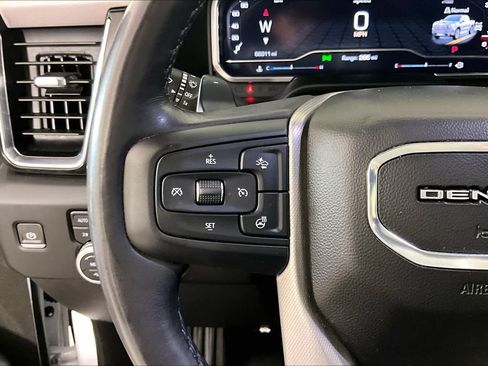 Used 2023 GMC Sierra 1500 Denali w/ Technology Package AWD/4WD image 23