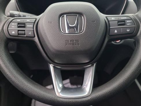 Used 2025 Honda CR-V LX image 27