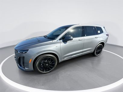 New 2025 Cadillac XT6 Luxury