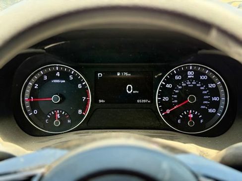 Used 2023 Kia Forte LXS FWD image 12