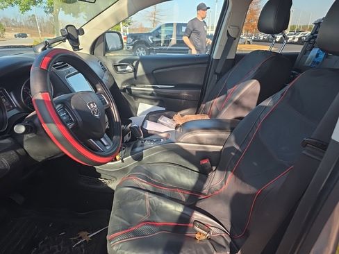 Used 2018 Dodge Journey Crossroad image 14