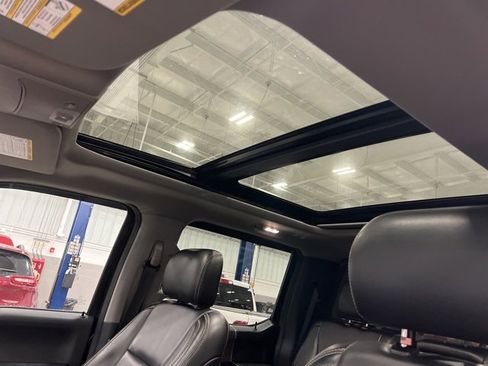 Used 2020 Ford F250 Lariat w/ Tremor Off-Road Package image 18