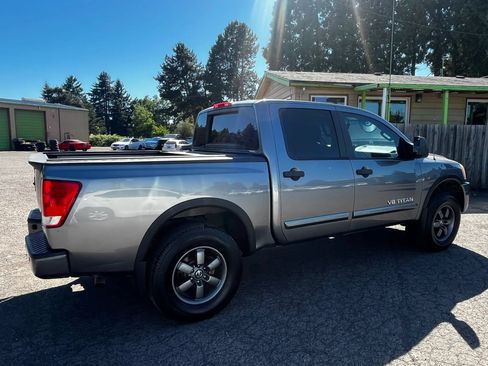 Used 2013 Nissan Titan PRO-4X w/ Pro-4x Luxury Pkg AWD/4WD image 3