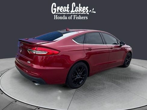 Used 2019 Ford Fusion SE w/ Equipment Group 151A FWD image 5