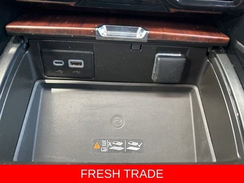 Used 2023 GMC Yukon Denali Ultimate AWD/4WD image 30
