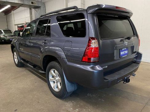 Used 2007 Toyota 4Runner Sport AWD/4WD image 3