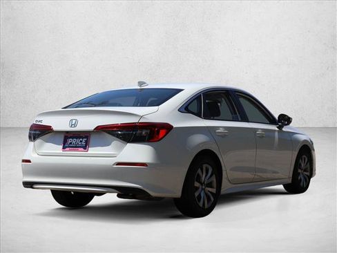 Used 2023 Honda Civic LX image 5
