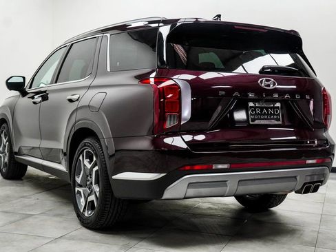 Used 2024 Hyundai Palisade Limited FWD image 11