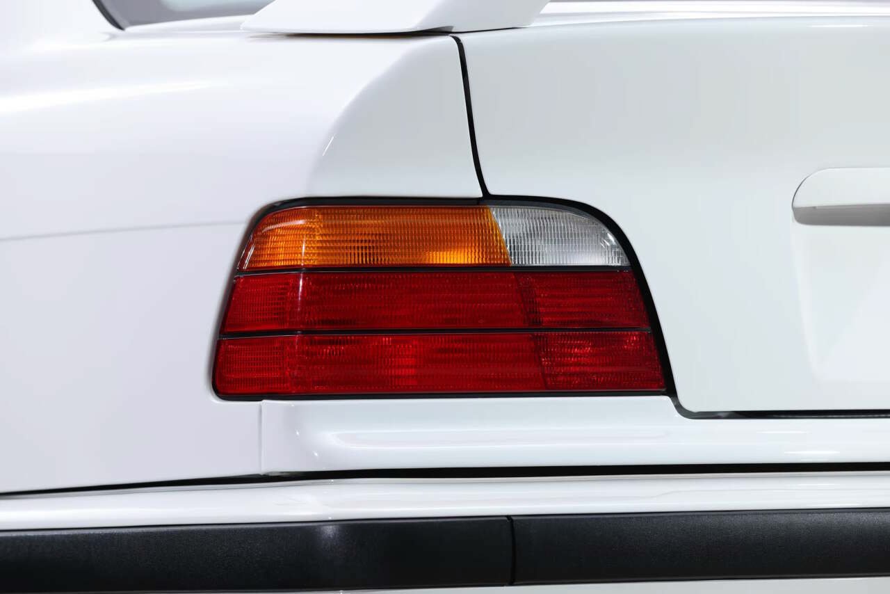 Used 1995 BMW M3 Coupe RWD image 20