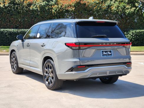 New 2026 Lexus TX 500h AWD image 4