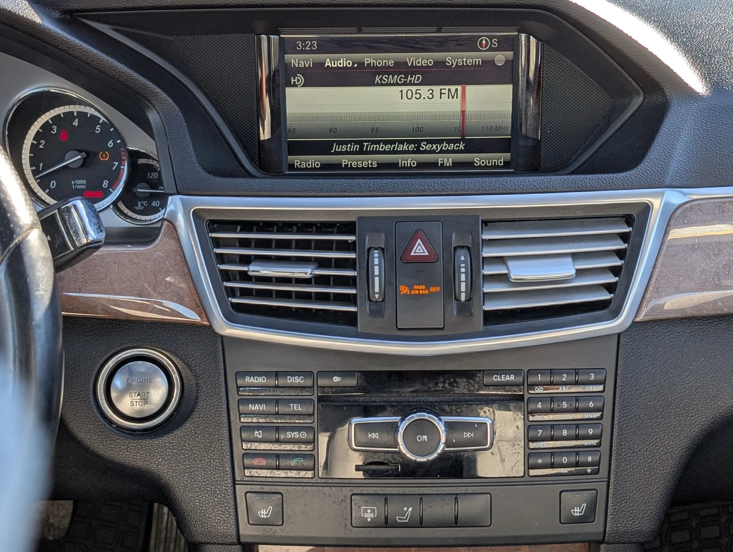 Used 2013 Mercedes-Benz E 350 Sedan image 22