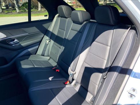 New 2026 Mercedes-Benz GLE 450 4MATIC image 13