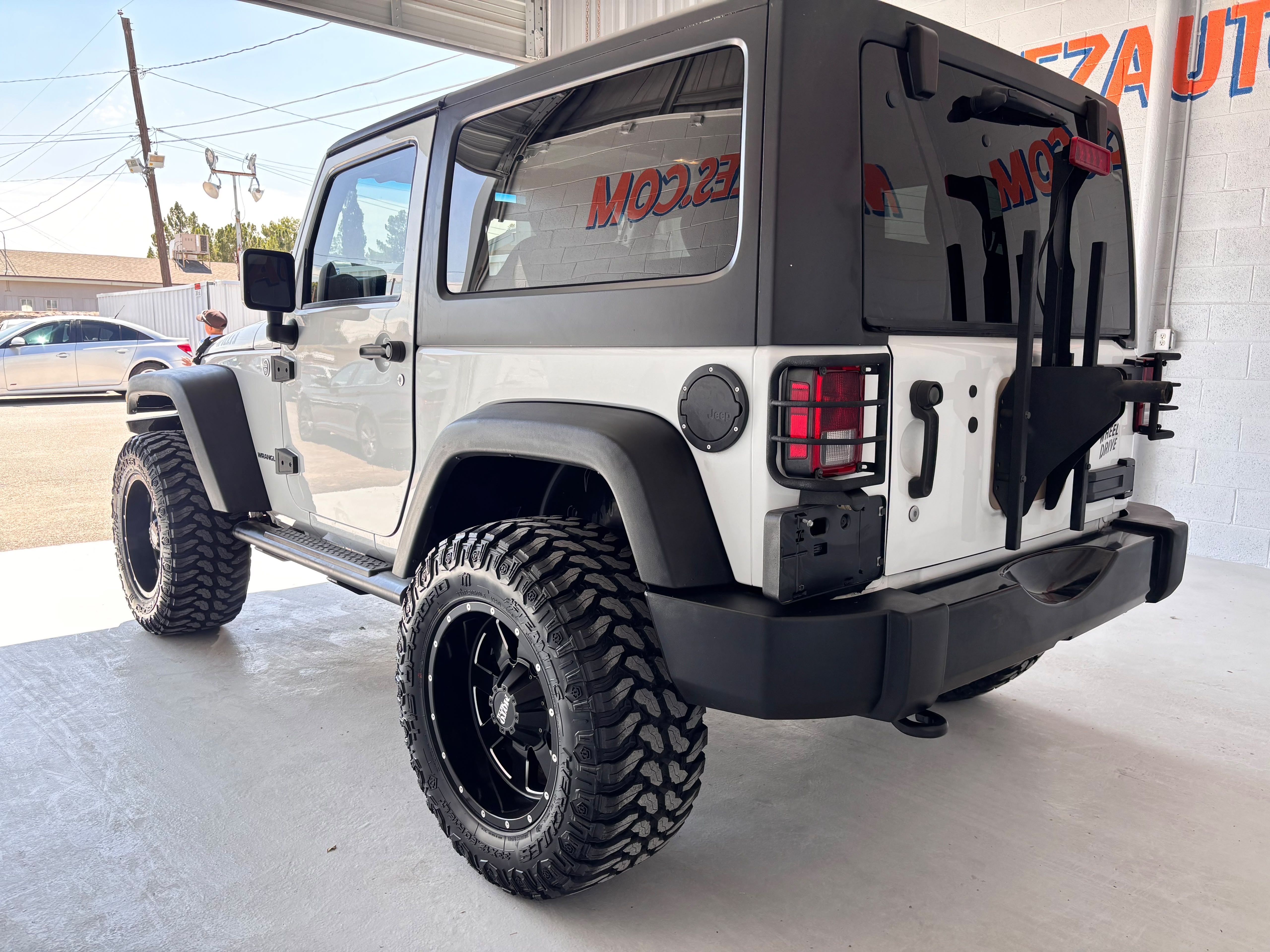 Used 2014 Jeep Wrangler Sport AWD/4WD image 3