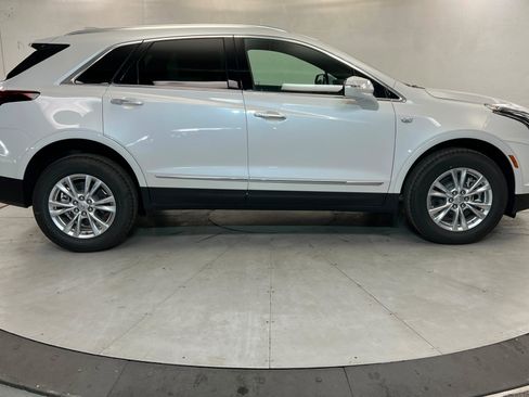 New 2026 Cadillac XT5 Luxury w/ LPO, Floor Liner Package image 7