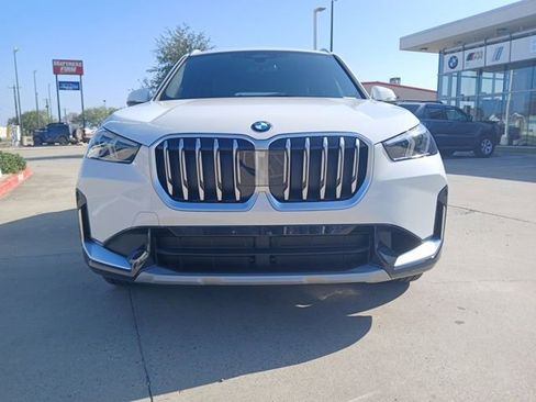 New 2026 BMW X1 xDrive28i w/ Convenience Package AWD/4WD image 2