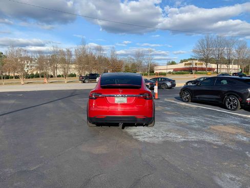 Used 2020 Tesla Model X Performance image 11