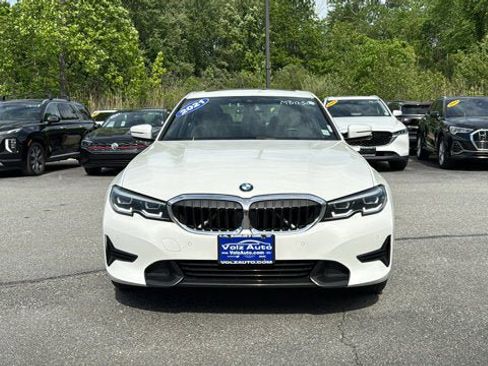 Used 2021 BMW 330i xDrive Sedan w/ Premium Package AWD/4WD image 3