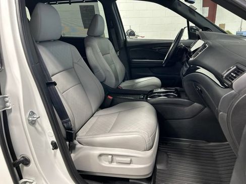Certified 2021 Honda Passport Elite image 14