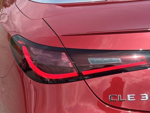 Used 2024 Mercedes-Benz CLE 300 4MATIC Cabriolet image 9