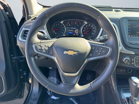 Used 2020 Chevrolet Equinox LT image 12
