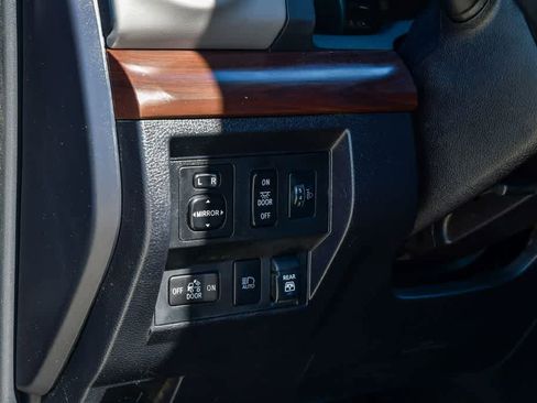 Used 2021 Toyota Tundra Limited w/ Limited Premium Package image 30