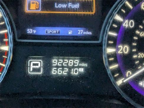 Used 2018 INFINITI QX60 FWD w/ Deluxe Technology Package image 32