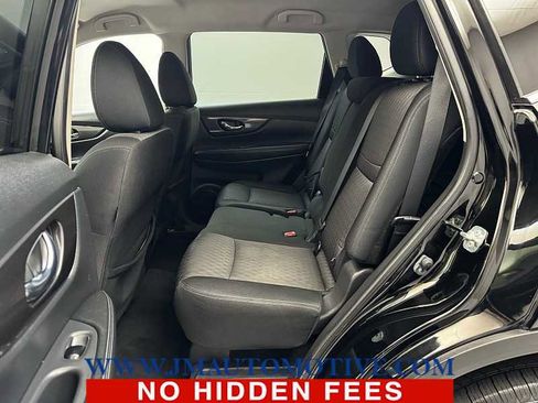 Used 2018 Nissan Rogue SV AWD/4WD image 14