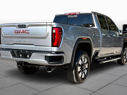 Used 2025 GMC Sierra 2500 Denali w/ Denali Reserve Package image 13