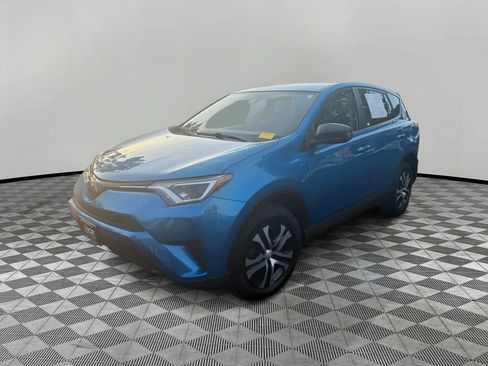 Used 2018 Toyota RAV4 LE w/ All Weather Liner Package AWD/4WD image 2