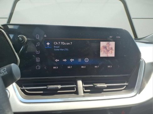 Certified 2024 Chevrolet Trax LT FWD image 14