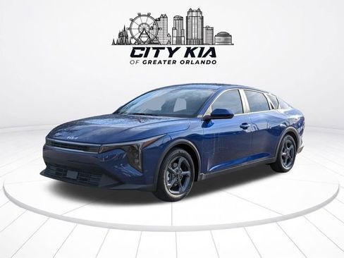 New 2026 Kia K4 FWD image 2