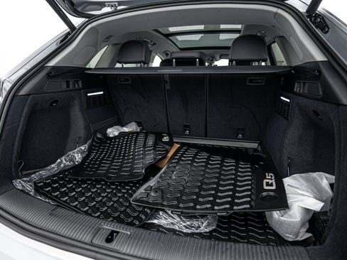 Certified 2023 Audi Q5 2.0T Premium Plus w/ Premium Plus Package AWD/4WD image 23