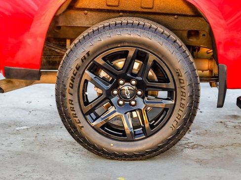 Used 2024 Chevrolet Silverado 1500 Custom w/ LPO, Dark Essentials Package image 12