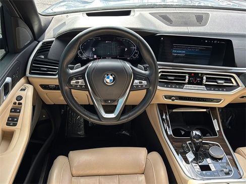 Used 2021 BMW X5 xDrive45e w/ Premium Package image 11