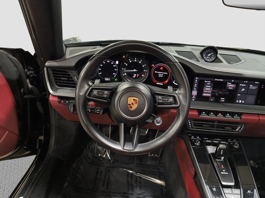 Used 2020 Porsche 911 Carrera 4S AWD/4WD image 19