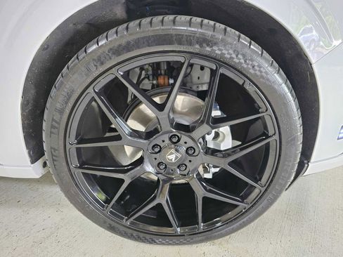Used 2025 Ford Maverick Lobo AWD/4WD image 9