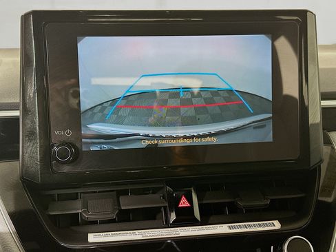 Used 2024 Toyota Corolla SE FWD image 25