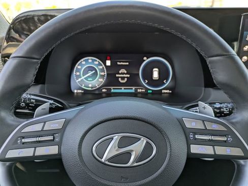 Used 2024 Hyundai Palisade Limited image 32