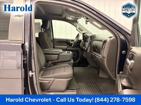 Used 2023 Chevrolet Silverado 1500 Custom Trail Boss AWD/4WD image 11