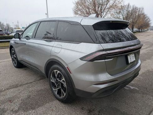 New 2026 Lincoln Nautilus Premier w/ Jet Appearance Package image 10